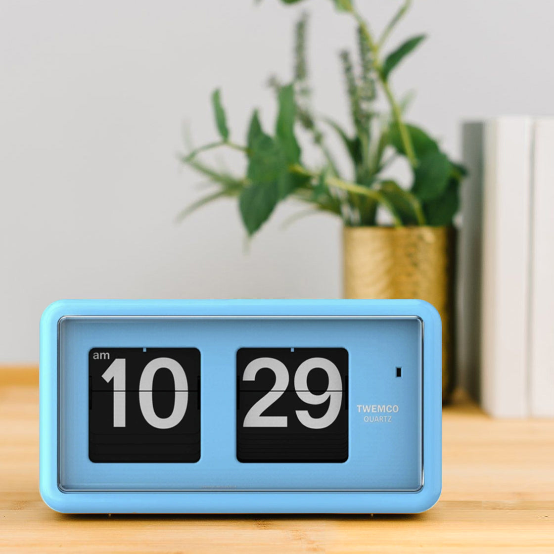 TWEMCO Flip Clock QT-30 Blue