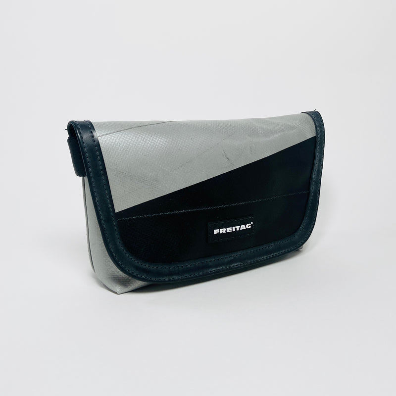 FREITAG F40 - Jamie - Black and Silver