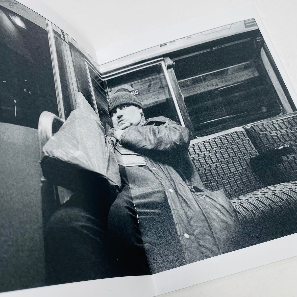 Down the Tube Travellers on the London Underground 1987–1990 - Paul Baldesare