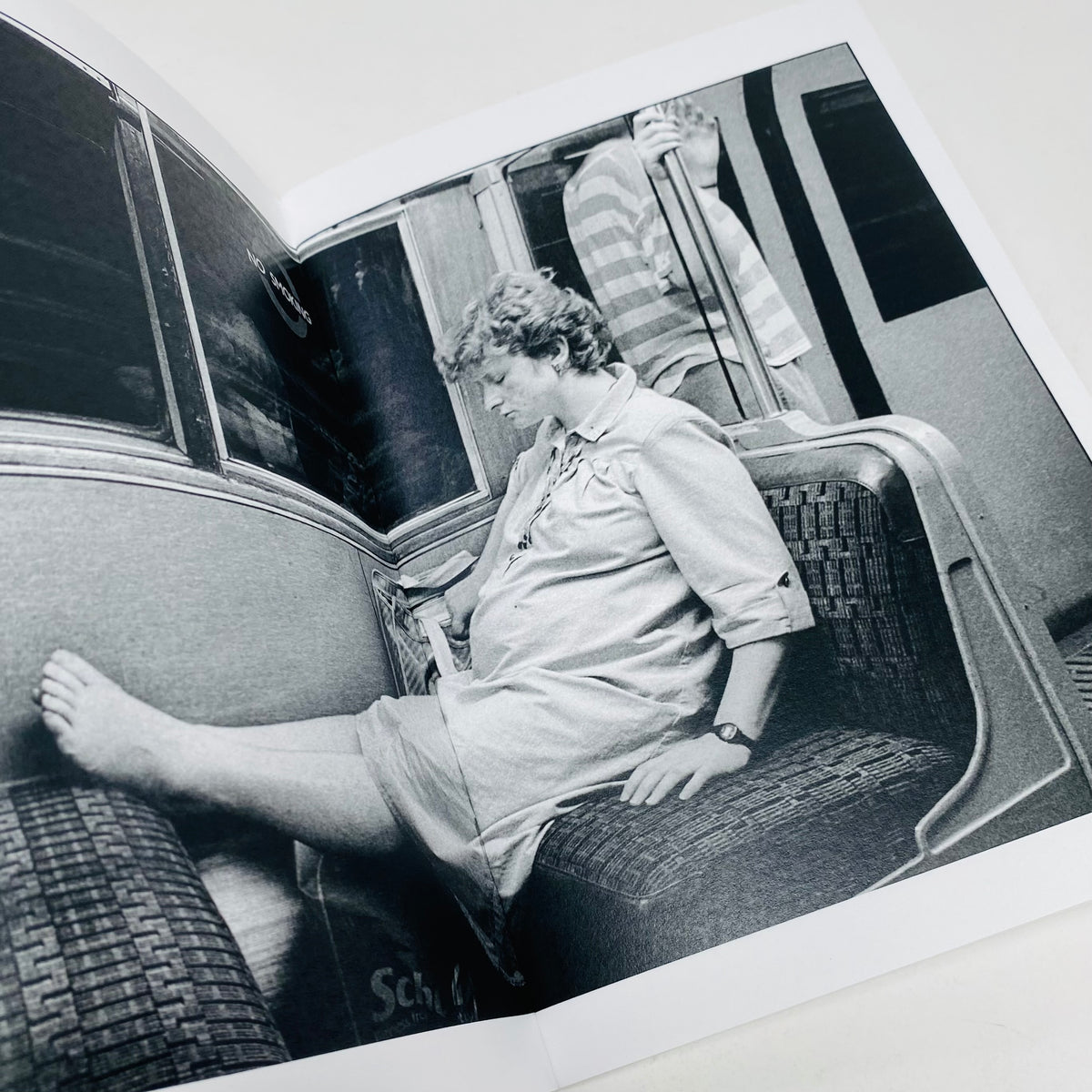 Down the Tube Travellers on the London Underground 1987–1990 - Paul Baldesare