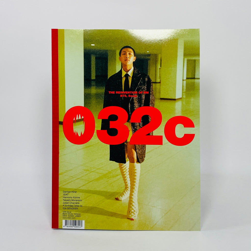 032c WINTER (2023 24) Issue 44 RM 雑誌 magazine マガジン - 雑誌