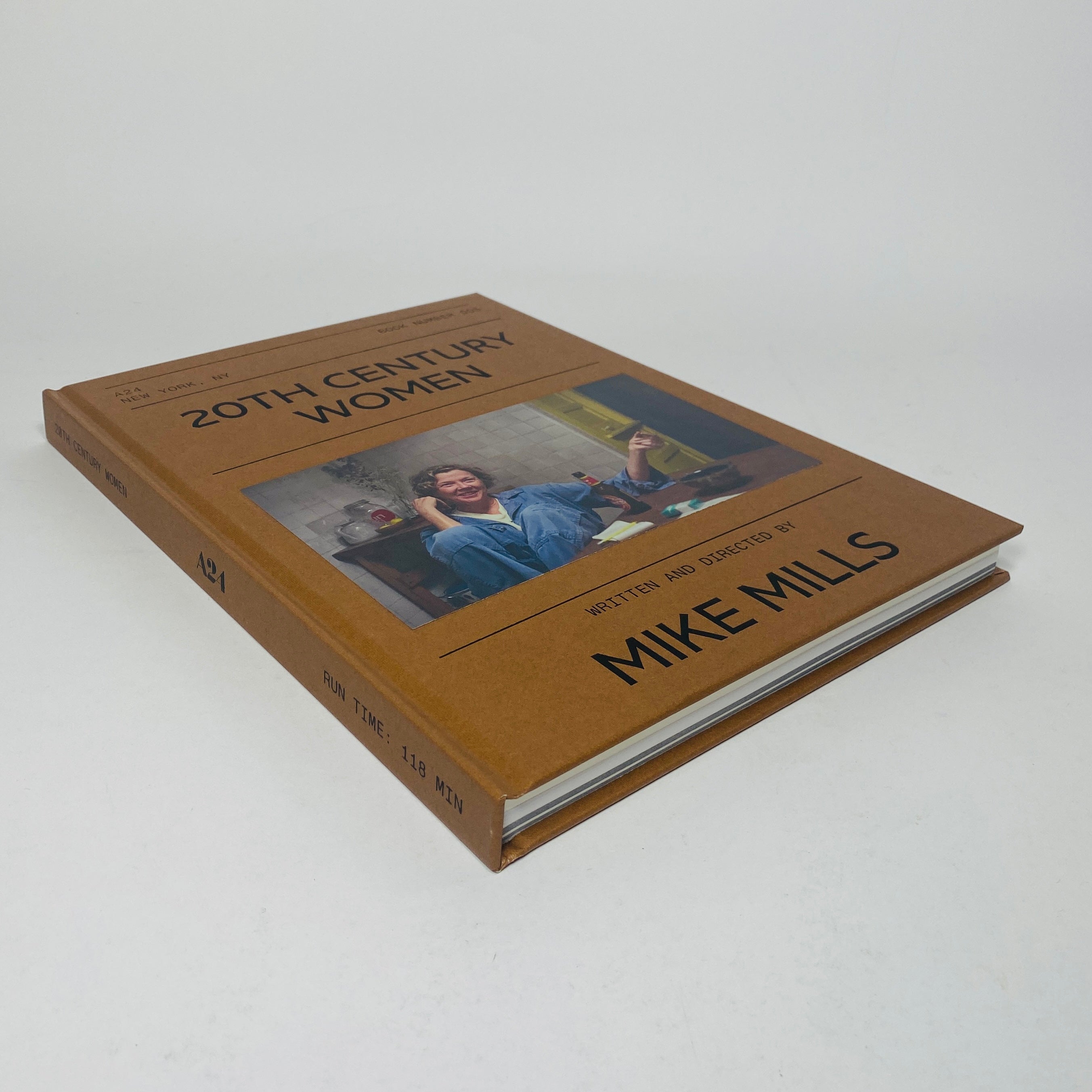 20th Century Women Screenplay Book – UNITOM