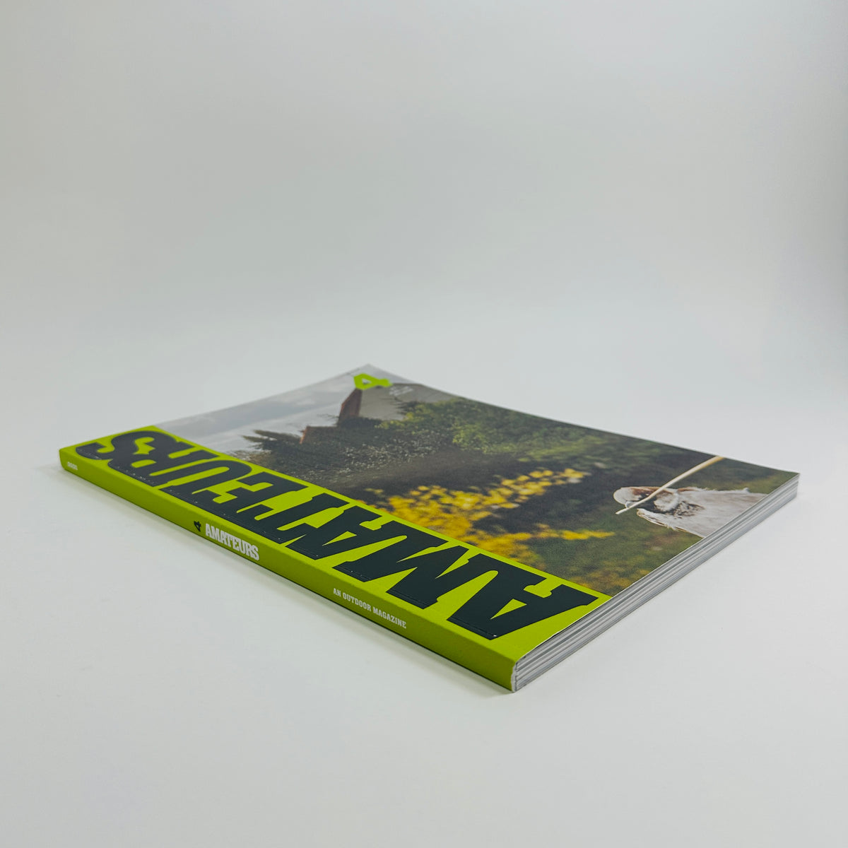 Amateurs #4 - An Outdoor Magazine