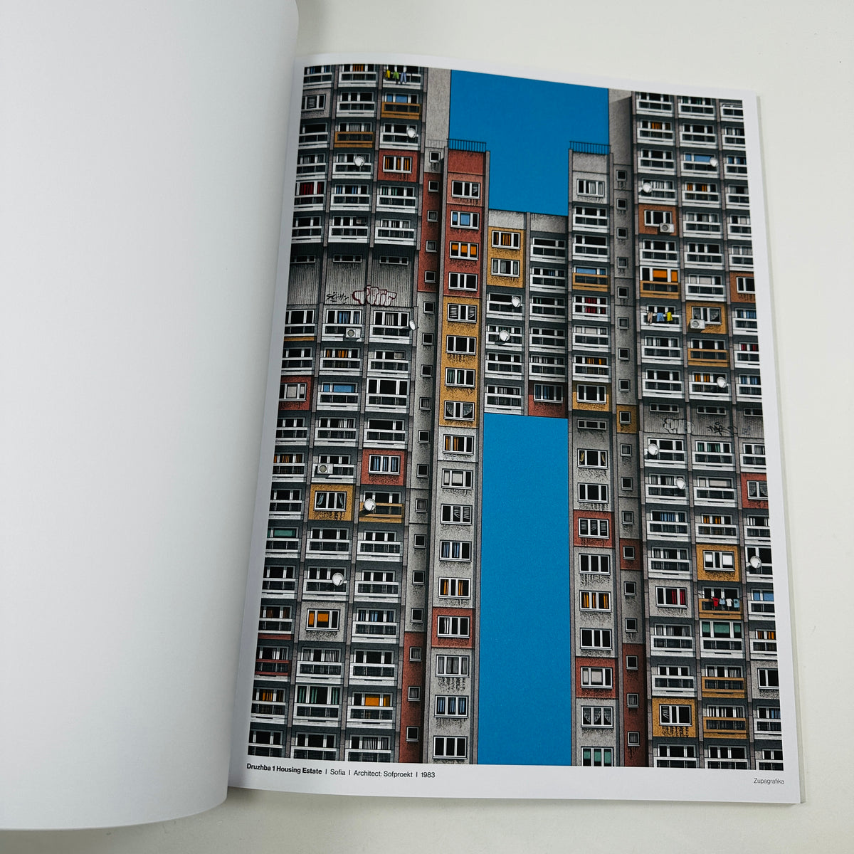 Brutal Posters - 20 Brutalist Pull-Out Prints