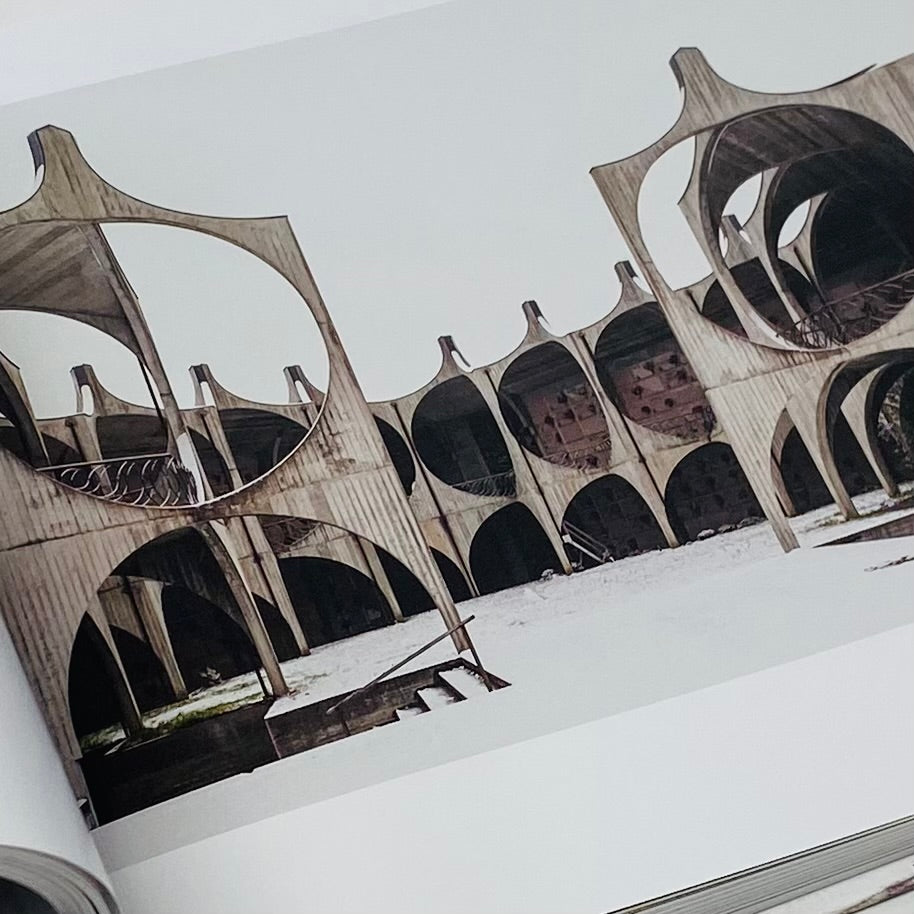 Brutalist Italy - Concrete architecture from the Alps to the Mediterra ...