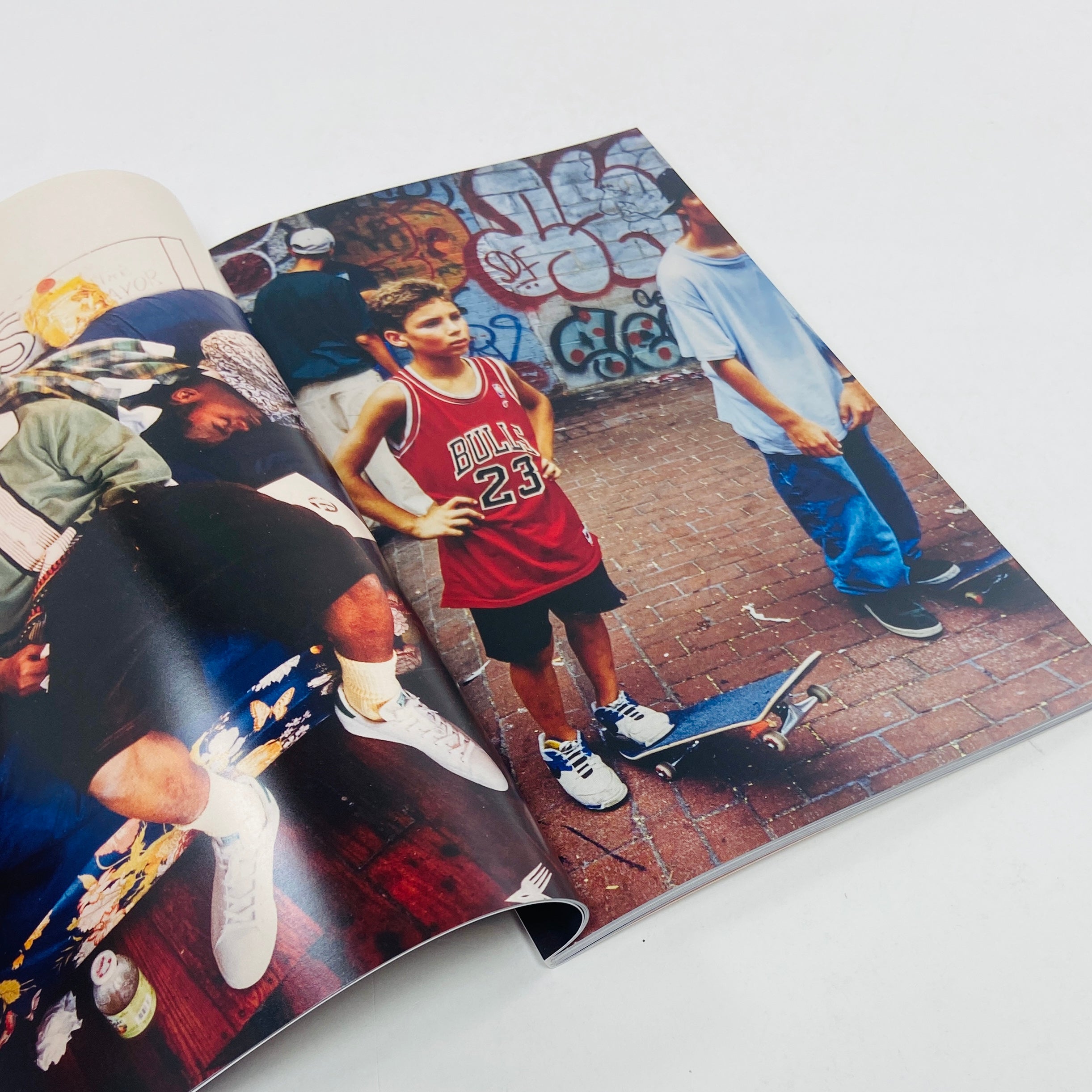 アート・デザイン・音楽 LIVING PROOF CALLED  Larry Clark LIVING PROOF CALLED HOME Larry Clark - メルカリ