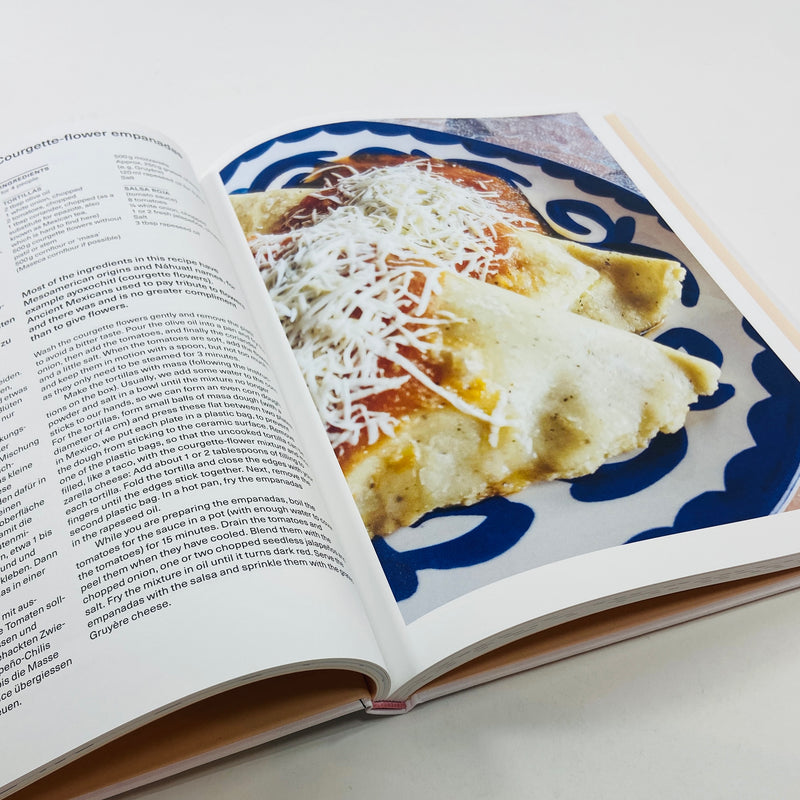 Cuisine Mondiale - An Artistic Cookbook