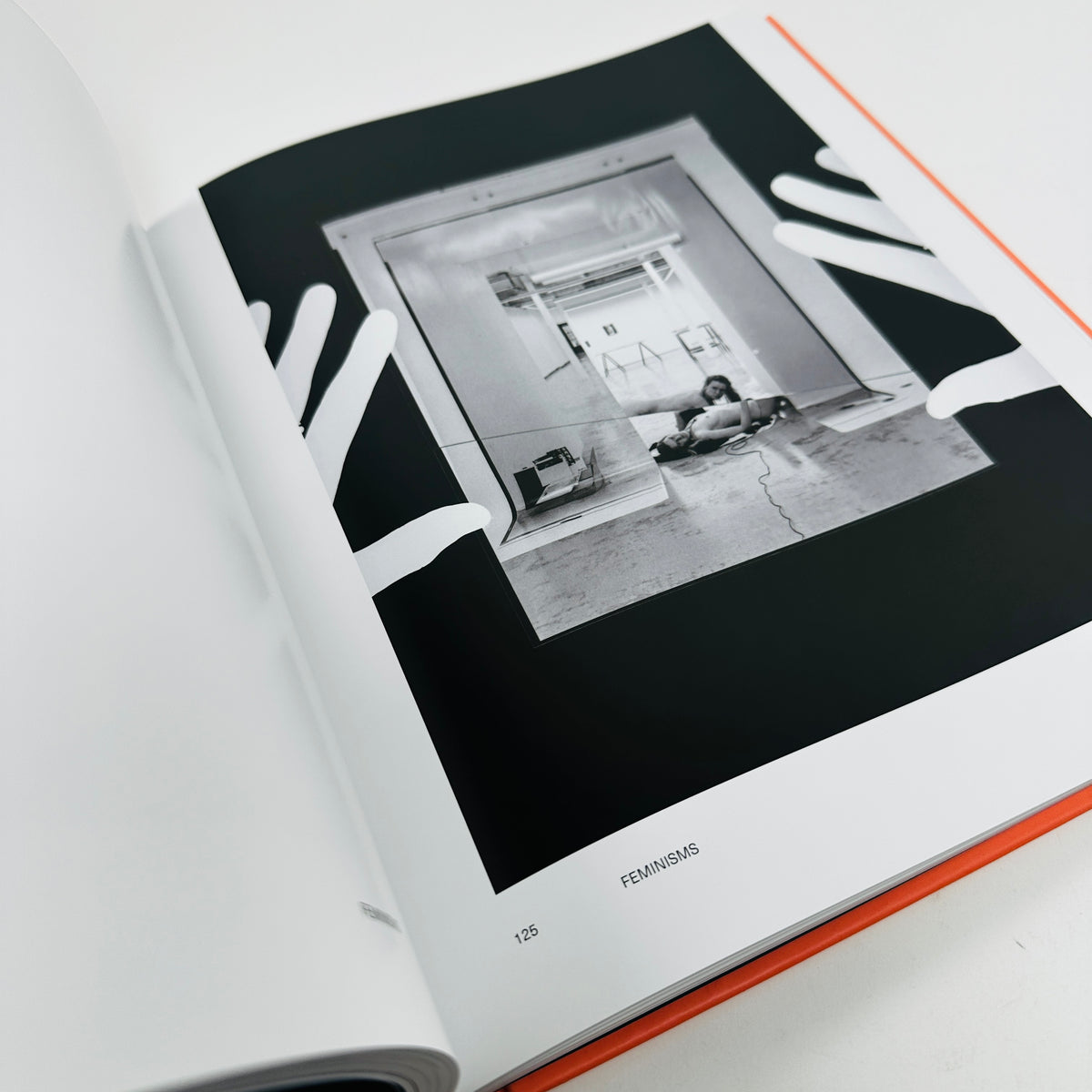Cut Out - A Feminist History of Photo Collage, Montage and Assemblage