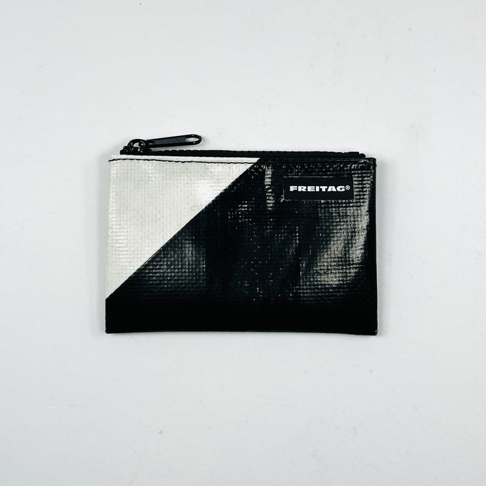 FREITAG F05 - Blair - Black and White with Black Zip