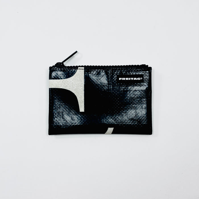 FREITAG F05 - Blair - Black with White and Black Zip