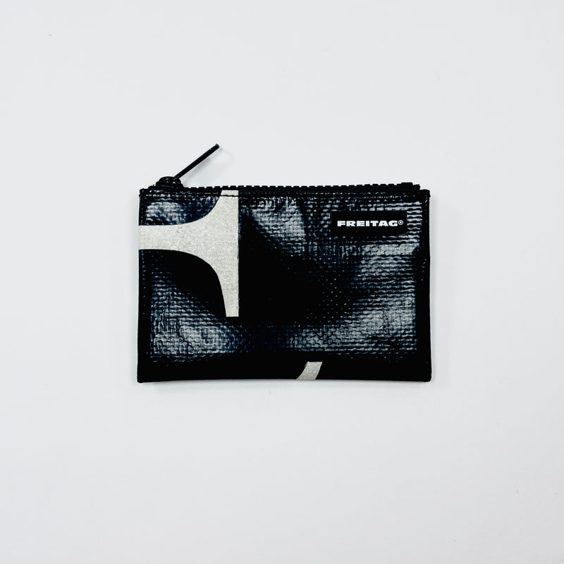 FREITAG F05 - Blair - Black with White and Black Zip