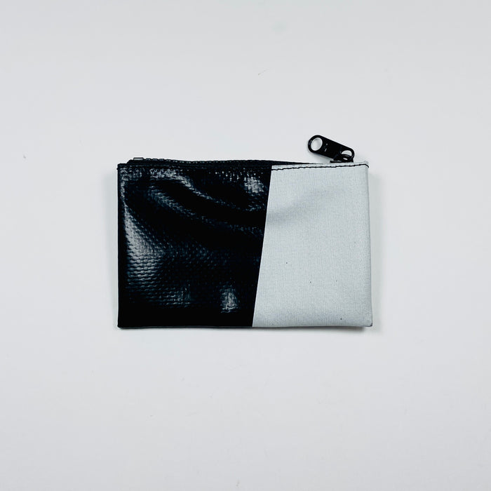 FREITAG F05 - Blair - Black with White and Black Zip
