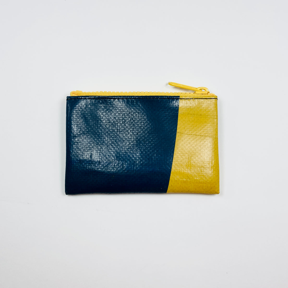 FREITAG F05 - Blair - Blue and Yellow with Yellow Zip