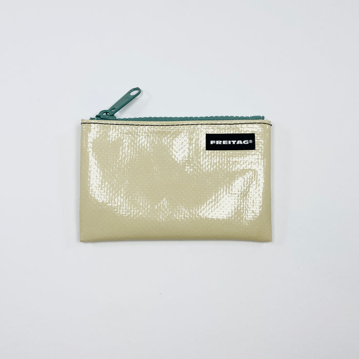 FREITAG F05 - Blair - Cream White with Mint Zip