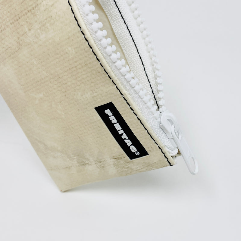 FREITAG F05 - Blair - Cream with White Zip