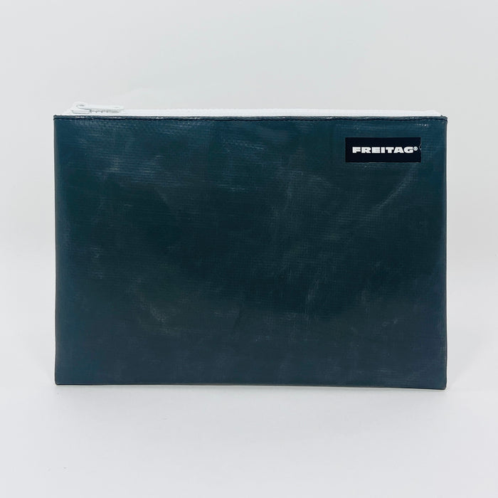 FREITAG F07 - Chuck - Grey with White Zip