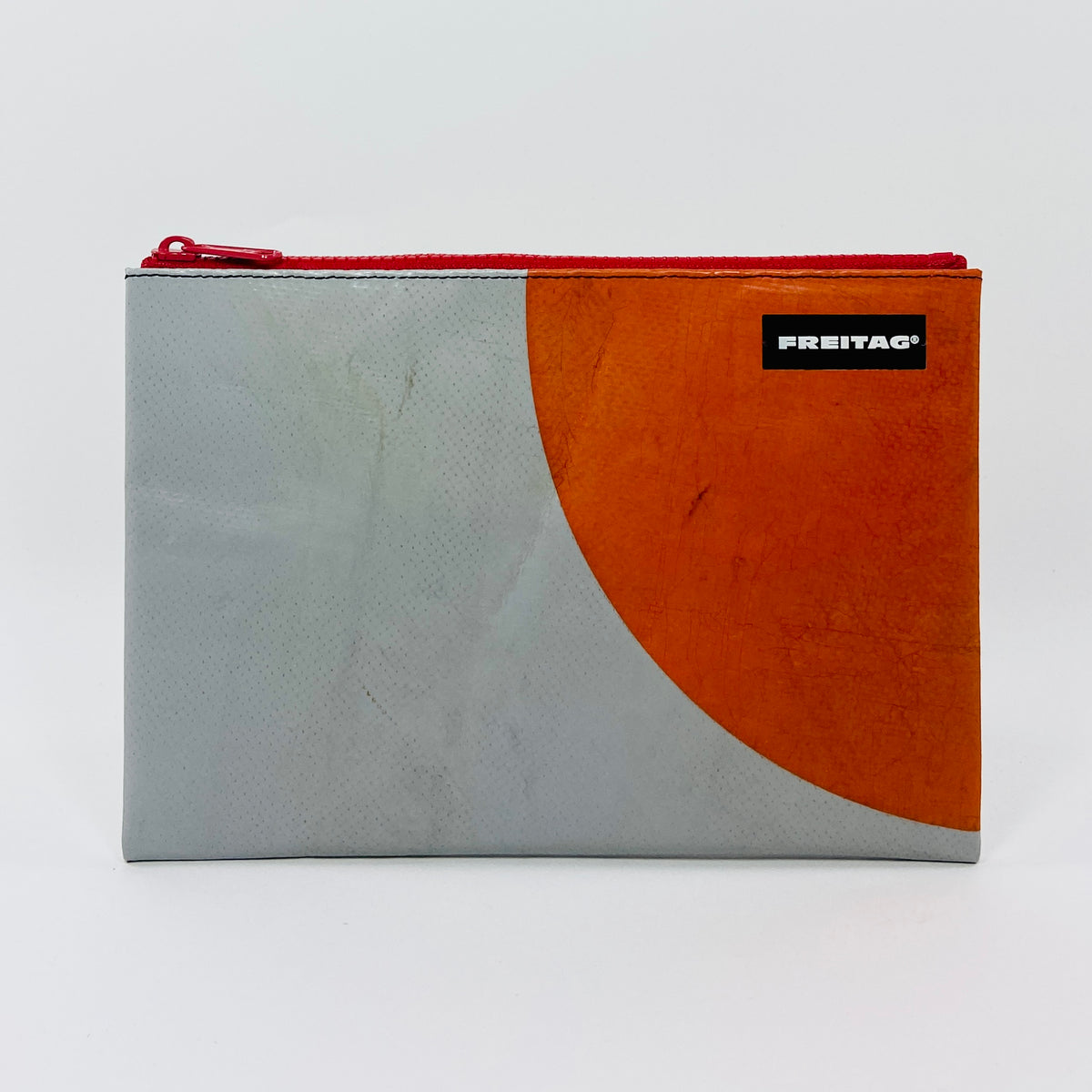 FREITAG F07 - Chuck - Light Grey and Orange with Orange Zip