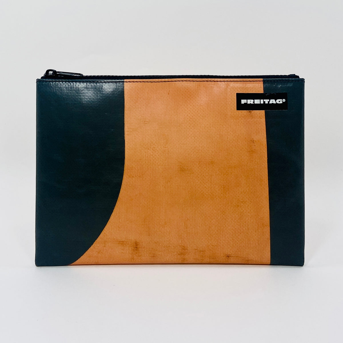 FREITAG F07 - Chuck - Orange and Grey with Black Zip