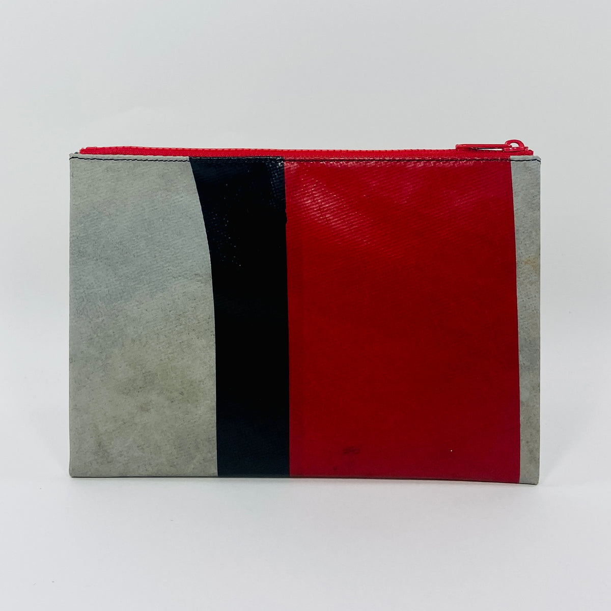 FREITAG F07 - Chuck - Red, Black, Grey with Red Zip