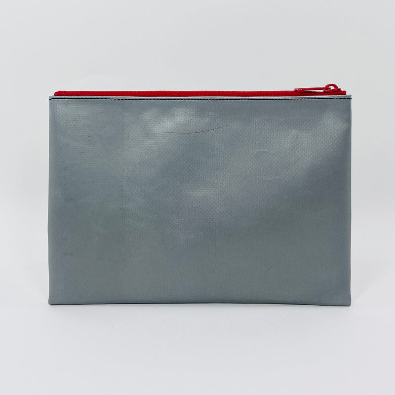 FREITAG F07 - Chuck - Silver with Red Zip