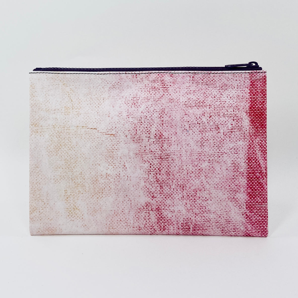 FREITAG F07 - Chuck - Speckled Red with Purple Zip