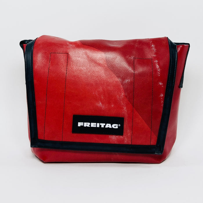 FREITAG F11 - Lassie - Red