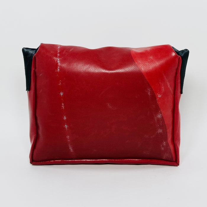 FREITAG F11 - Lassie - Red