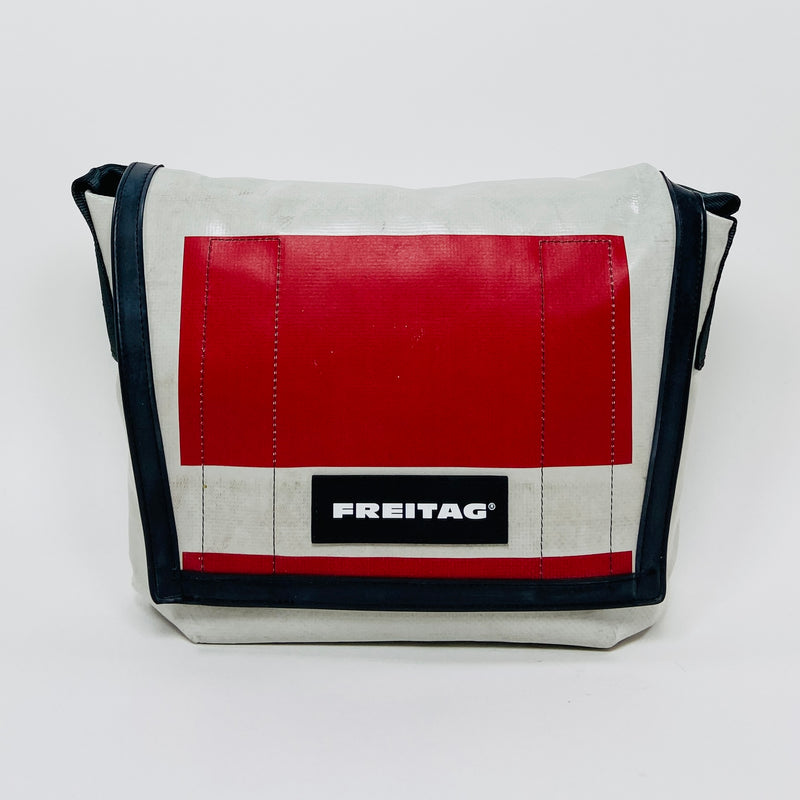 FREITAG F11 - Lassie - White and Red