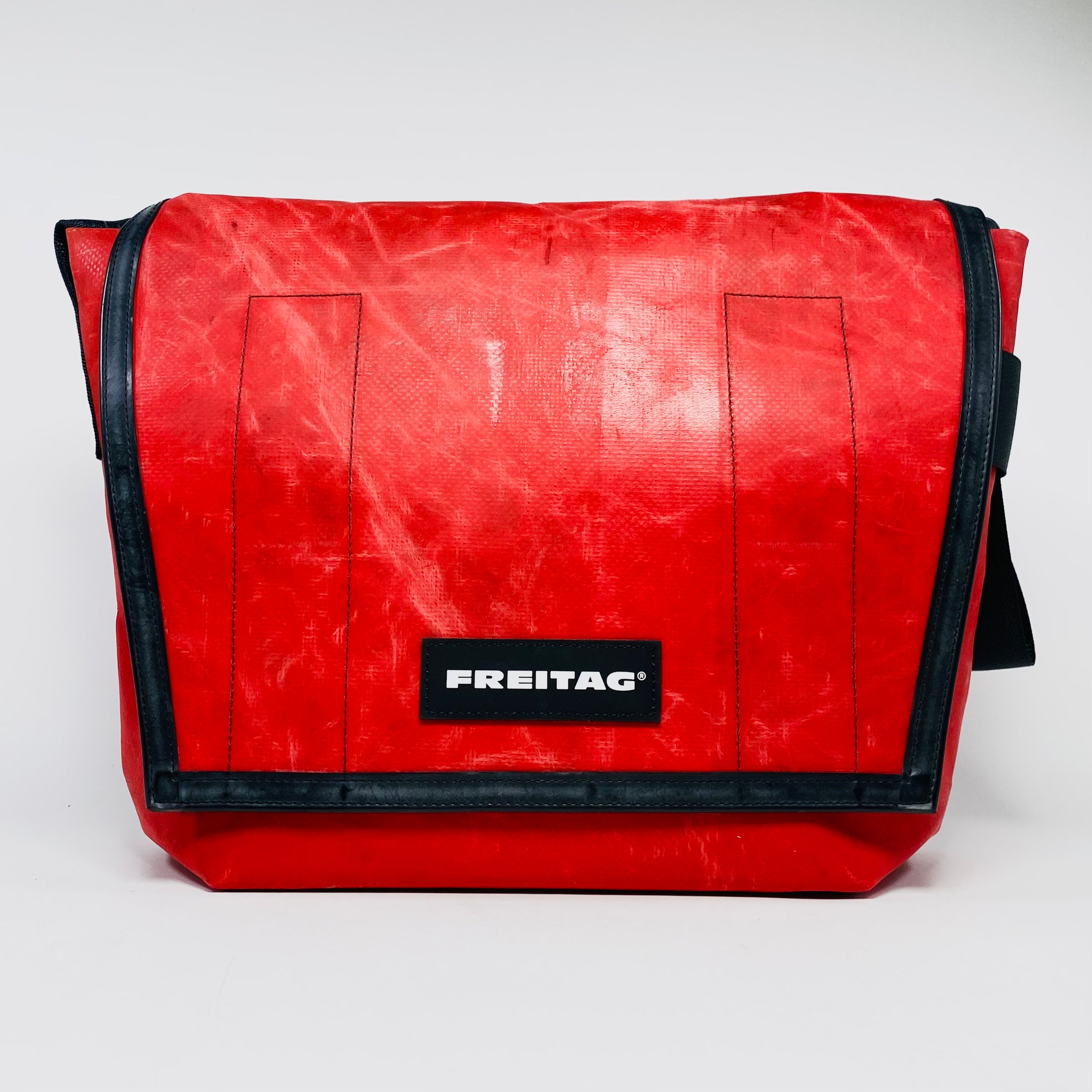 Second hand freitag bag hot sale