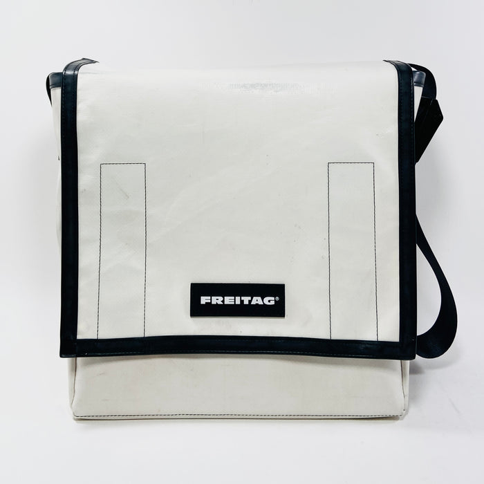 FREITAG F21 - Nightclub - White
