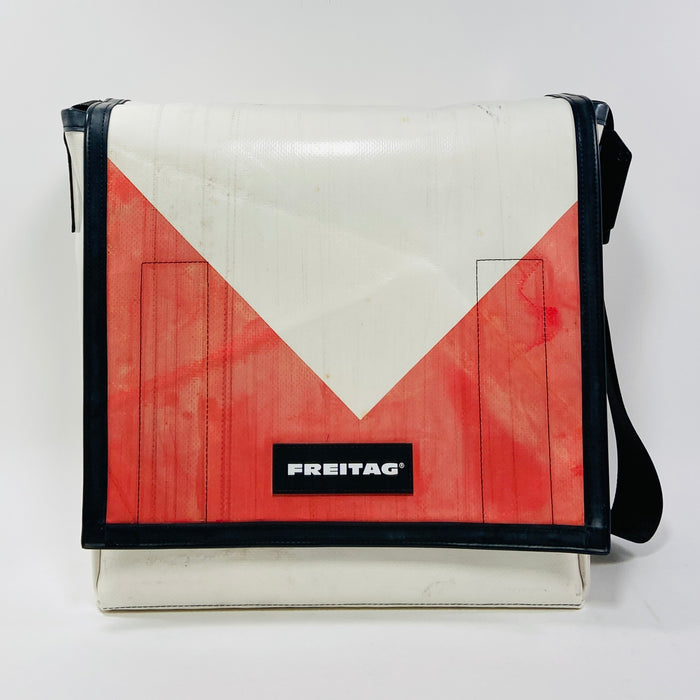 FREITAG F21 - Nightclub - White with Salmon Pink