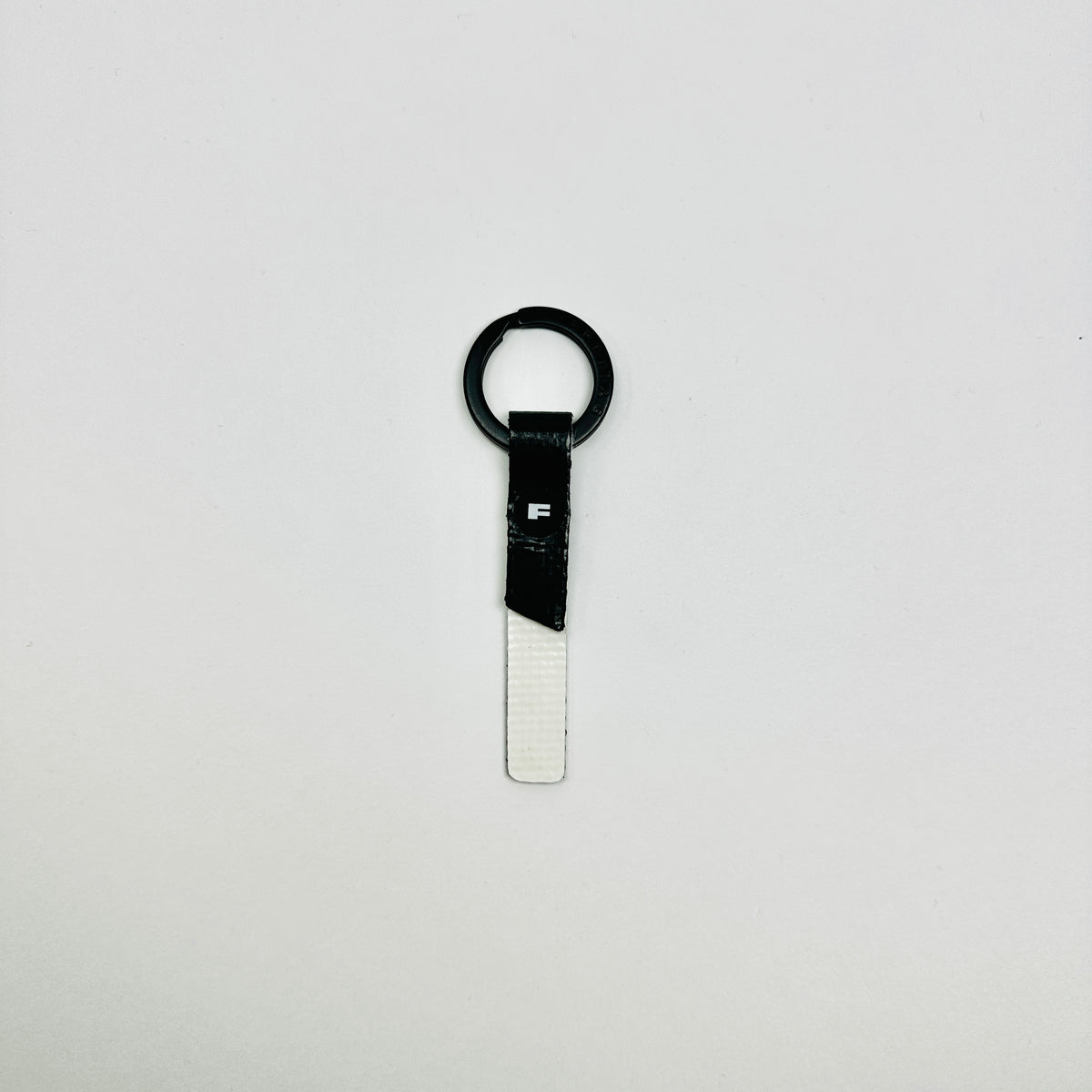 FREITAG F230 - Al - Black with White