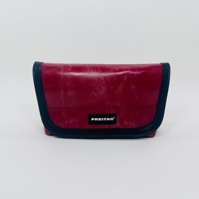 FREITAG F40 - Jamie - Berry Red
