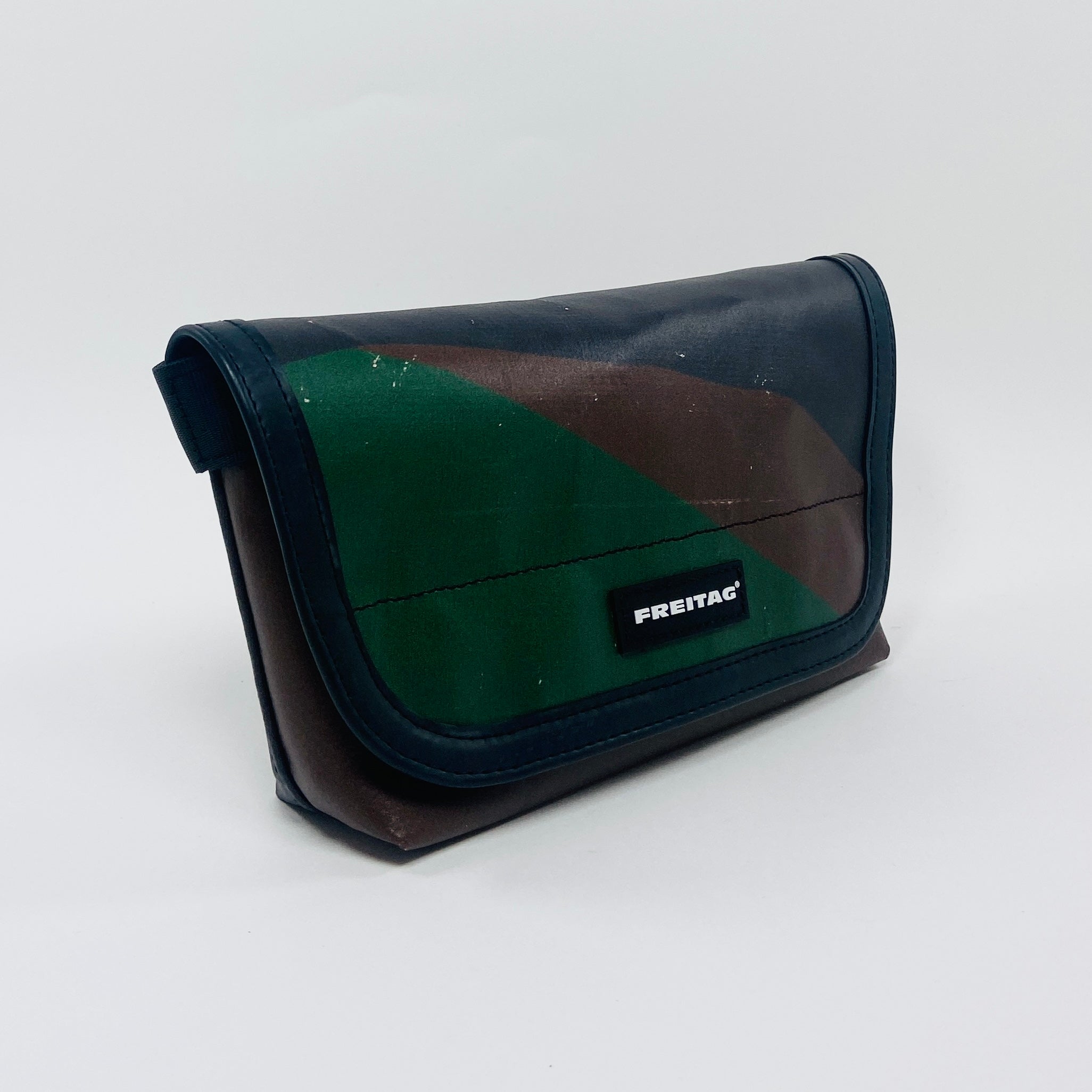 FREITAG F40 - Jamie - Brown and Green – UNITOM