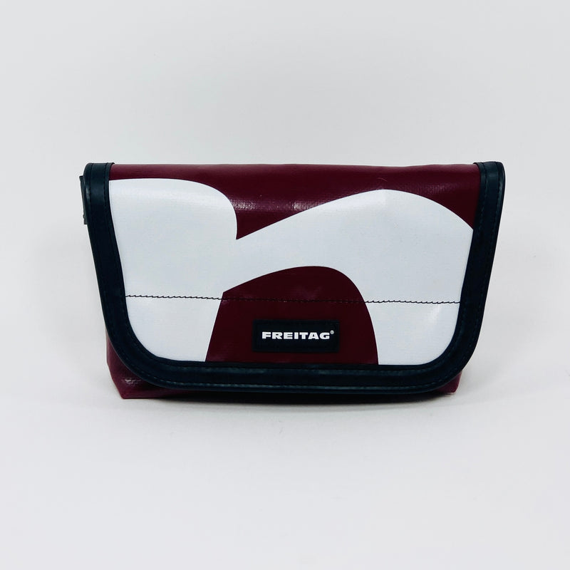 FREITAG F40 - Jamie - Burgundy and White
