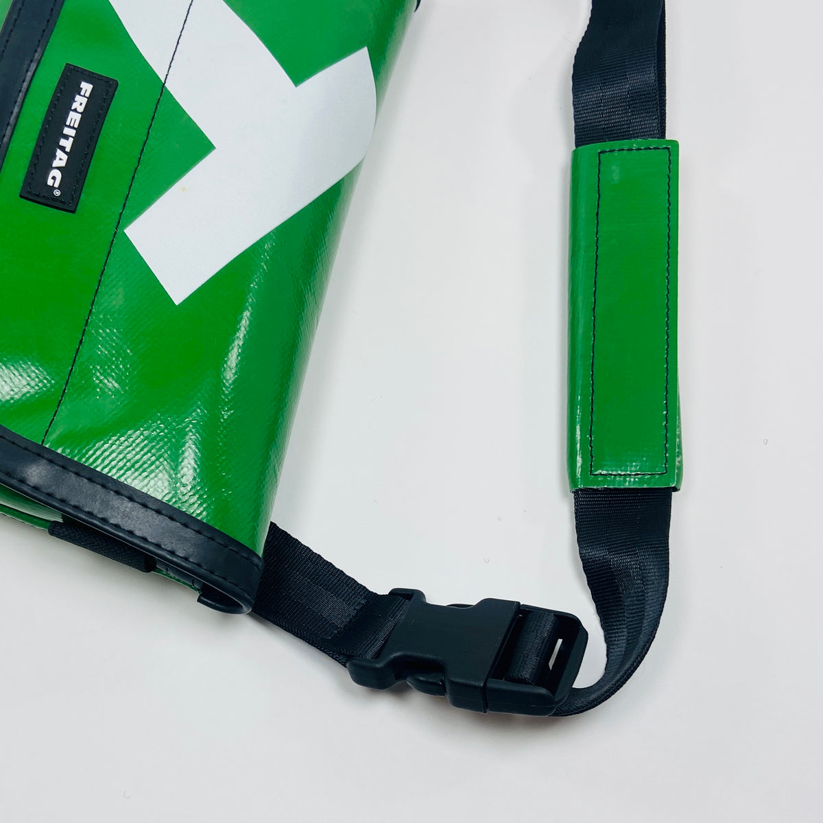 FREITAG F40 - Jamie - Green and White