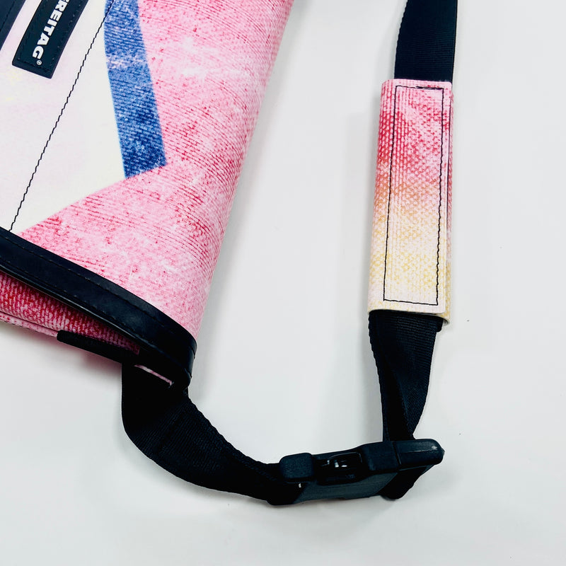 FREITAG F40 - Jamie - Pink with White and Blue