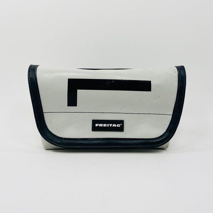 FREITAG F40 - Jamie - White and Black