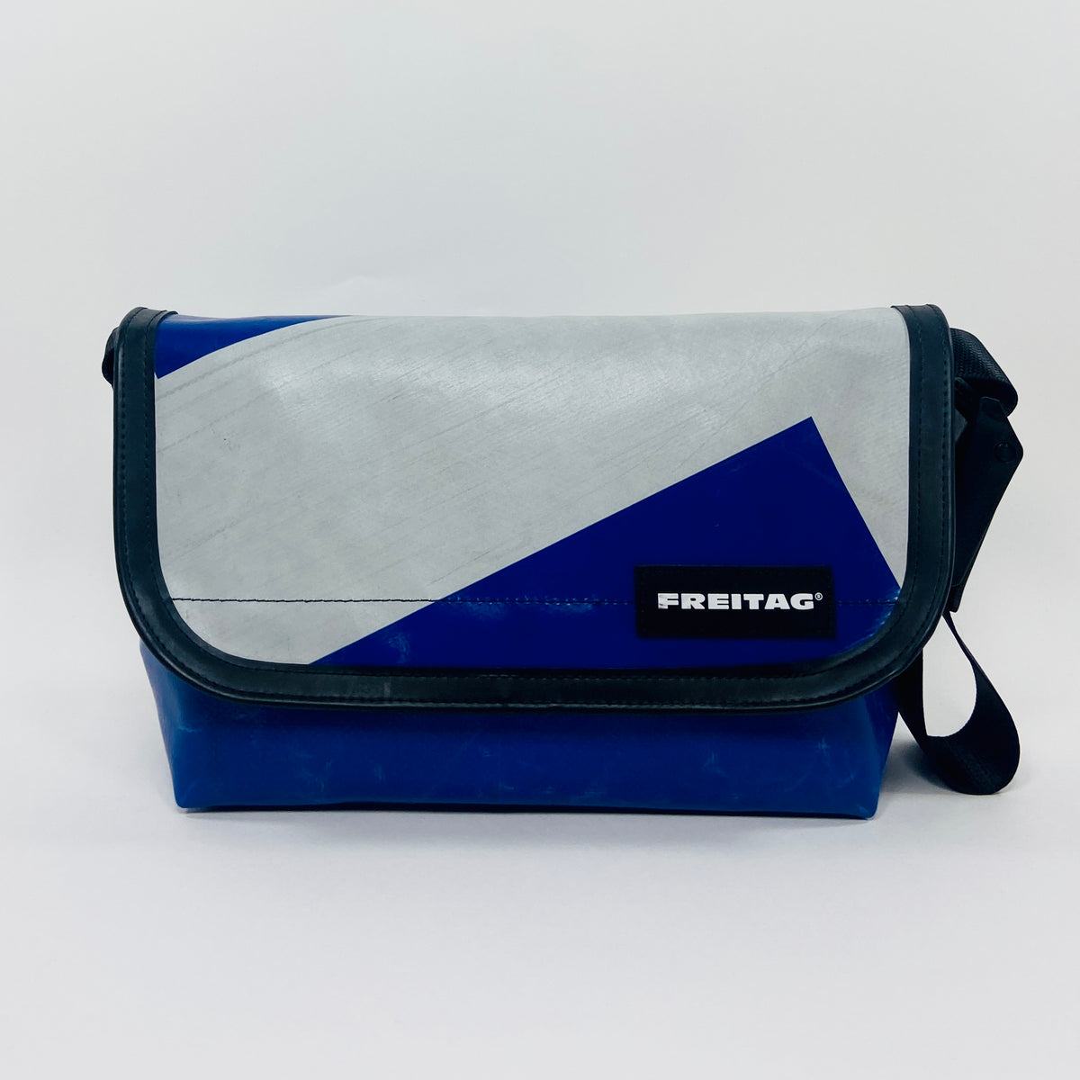 FREITAG F41 - Hawaii Five-0 - Blue with Light Grey