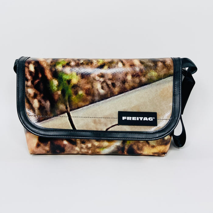FREITAG F41 - Hawaii Five-0 - Brown Graphic