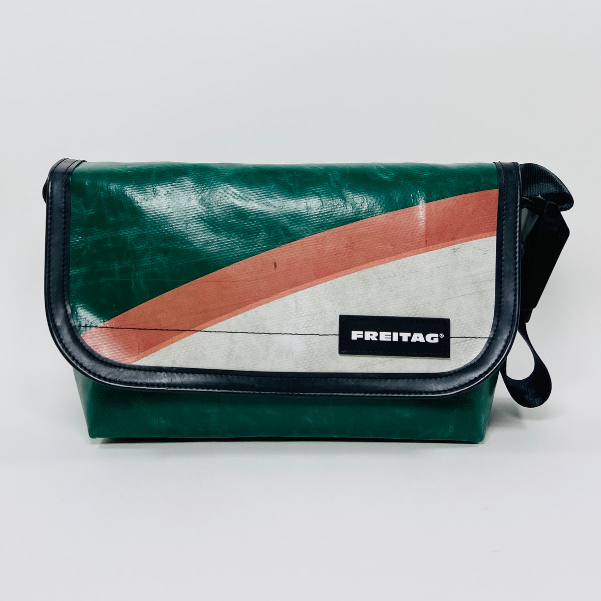 FREITAG F41 - Hawaii Five-0 - Green with White and Salmon Red