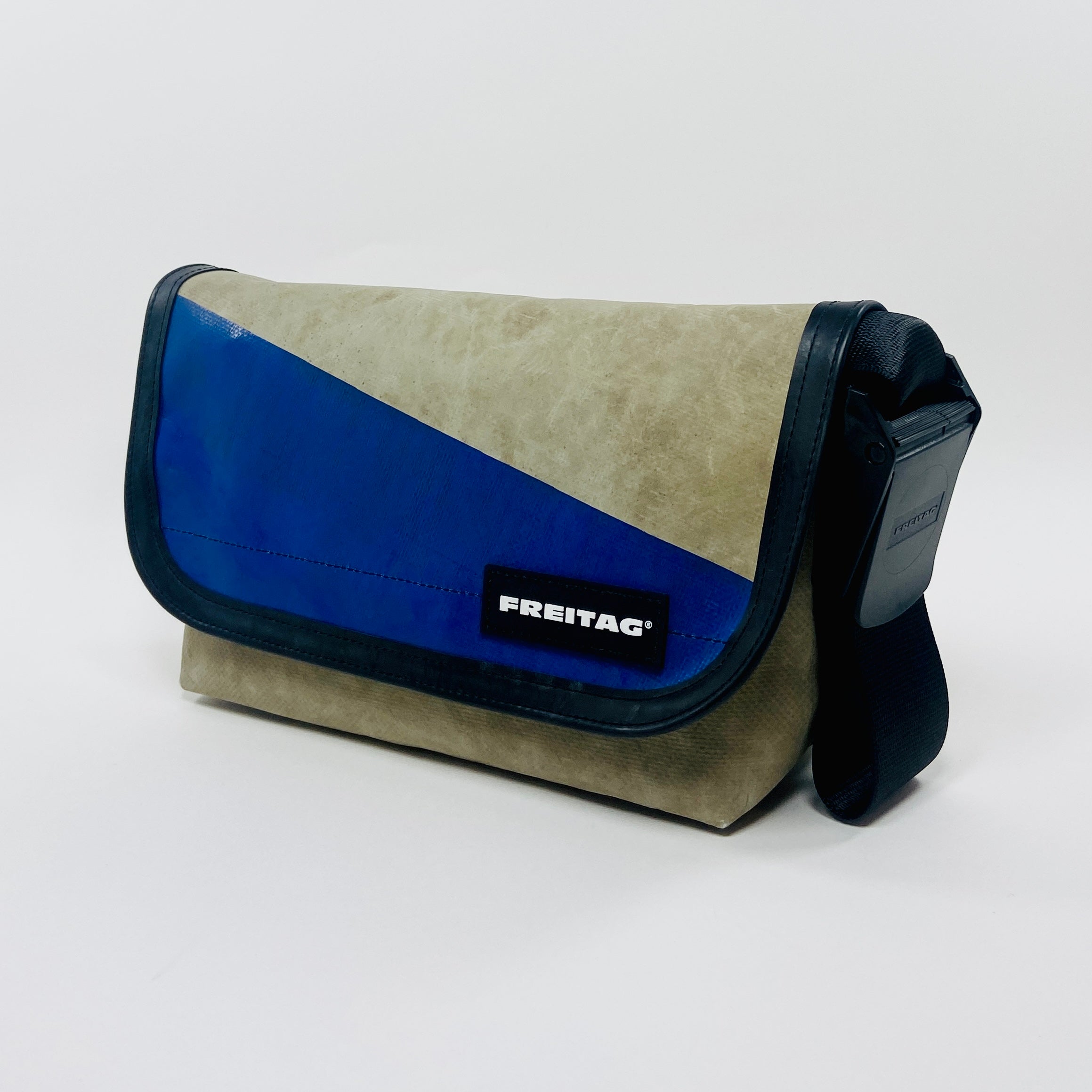 FREITAG F41 - Hawaii Five-0 - Grey with Blue – UNITOM