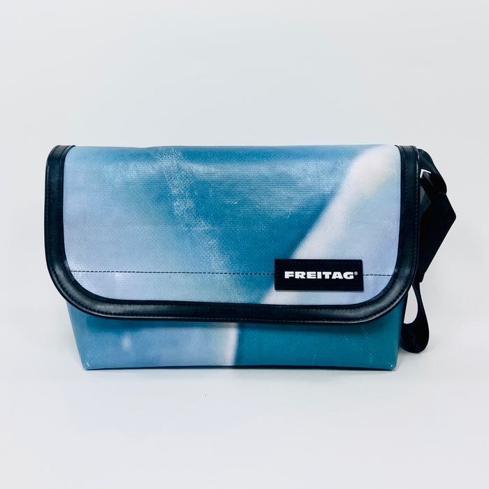 FREITAG F41 - Hawaii Five-0 - Light Blue and White