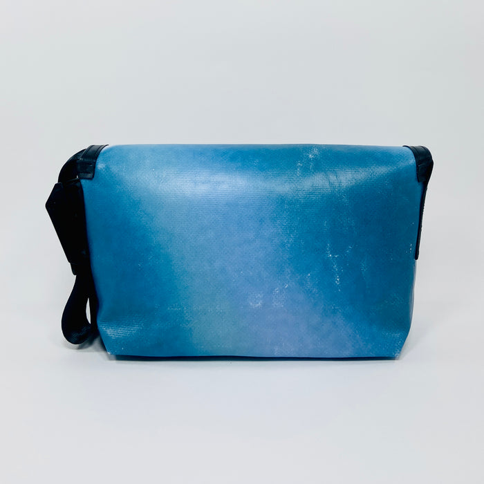 FREITAG F41 - Hawaii Five-0 - Light Blue and White