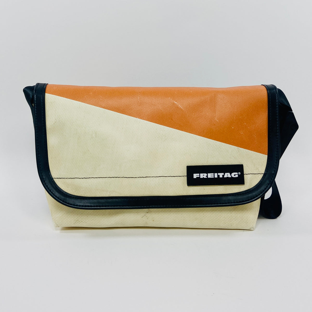 FREITAG F41 - Hawaii Five-0 - Light Yellow with Orange