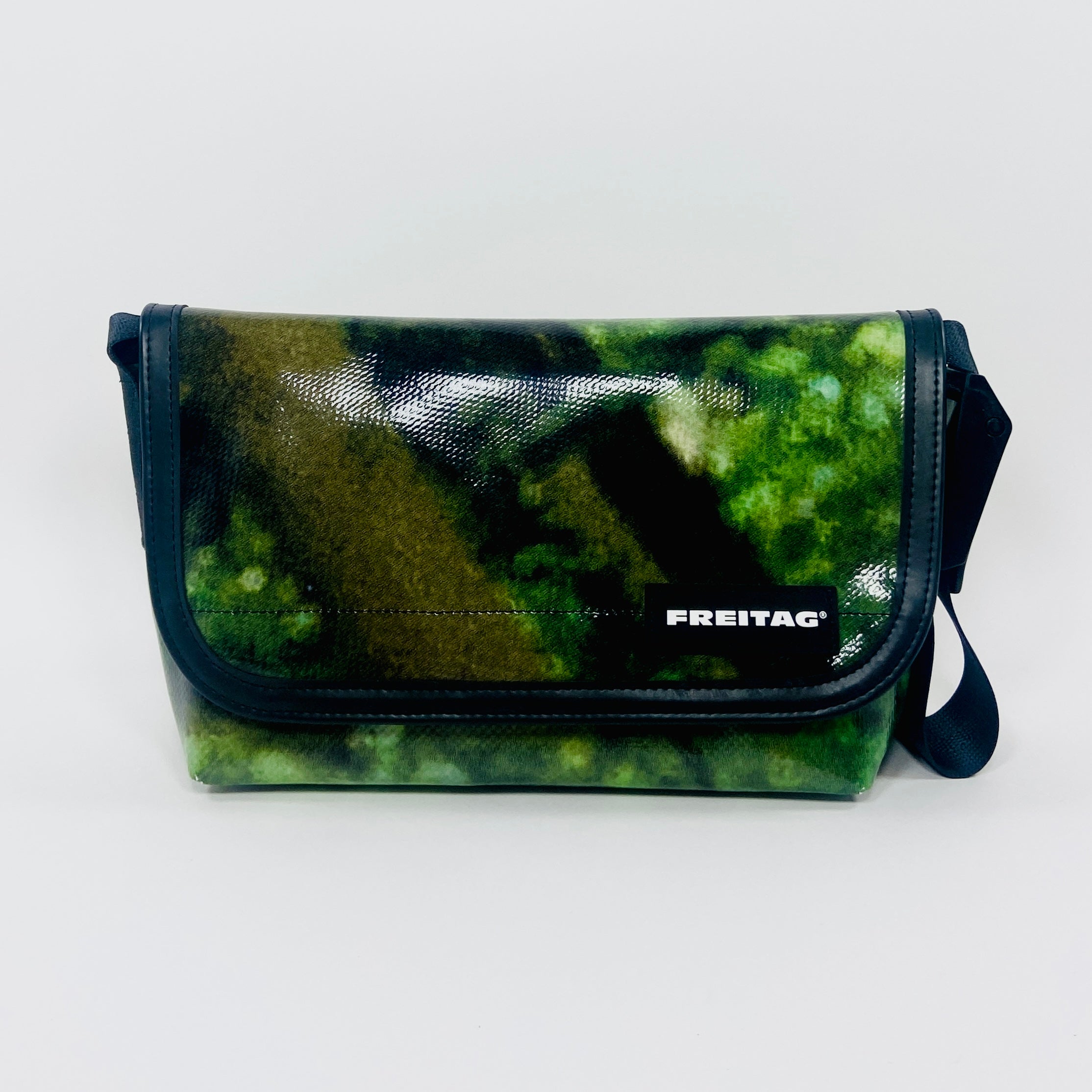 FREITAG F41 - Hawaii Five-0 - Mottle Green – UNITOM