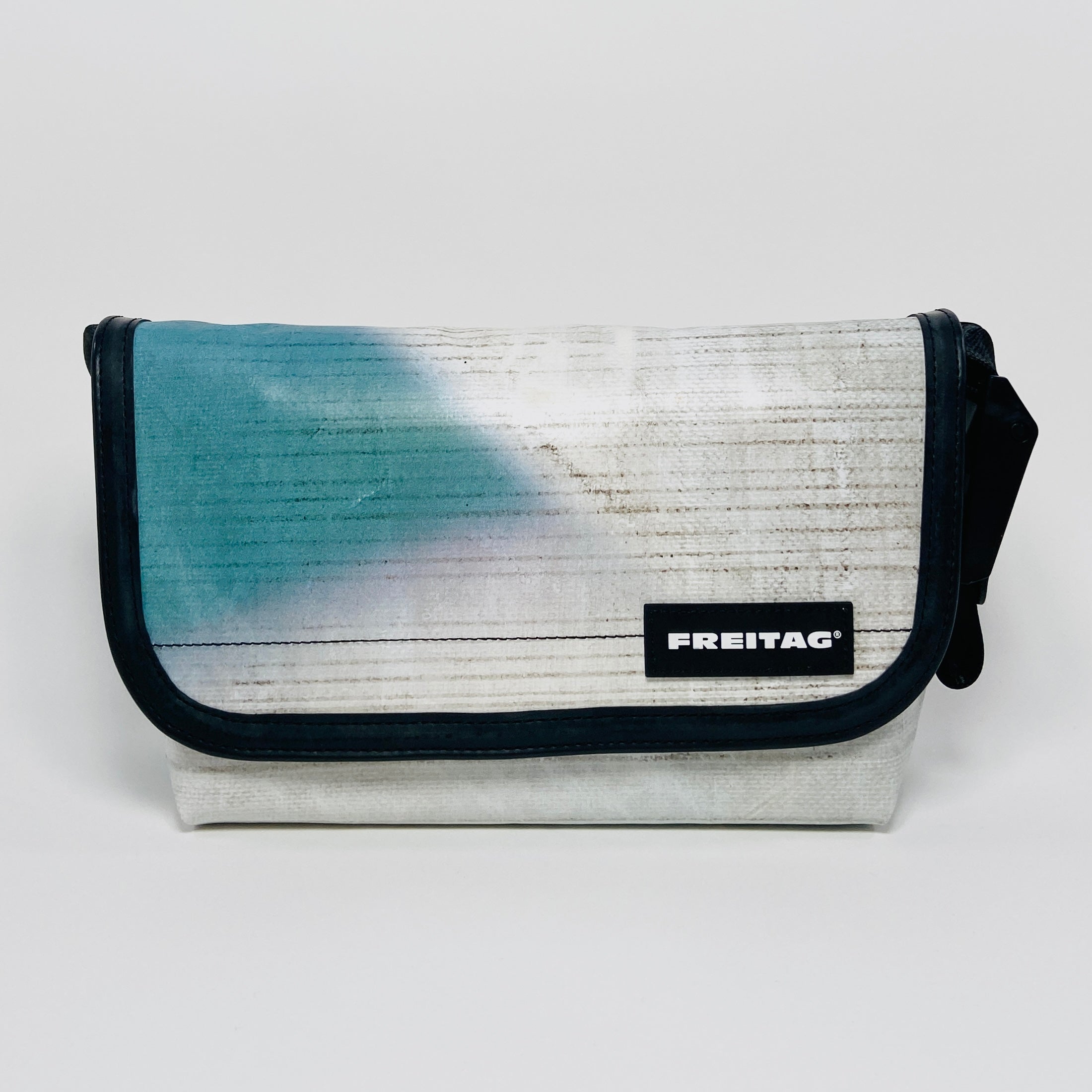 FREITAG F41 - Hawaii Five-0 - Off White with Grey and Blue Detail