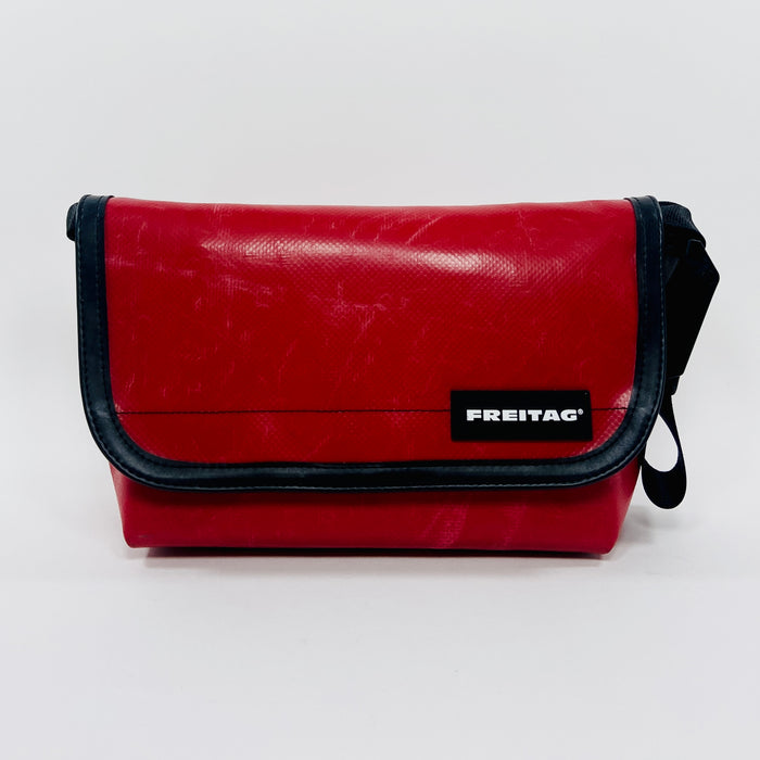 FREITAG F41 - Hawaii Five-0 - Red