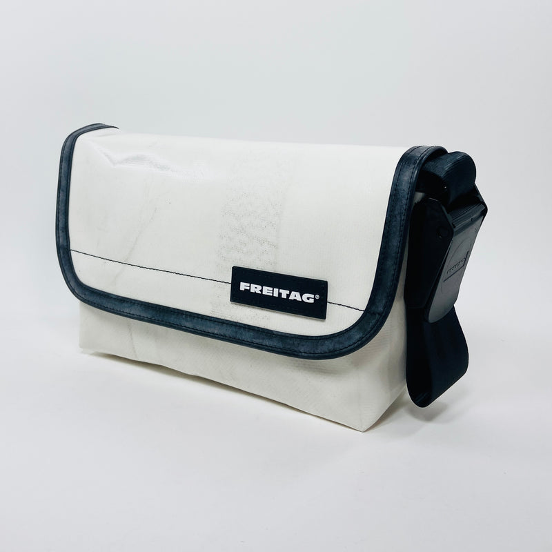 FREITAG F41 - Hawaii Five-0 - White