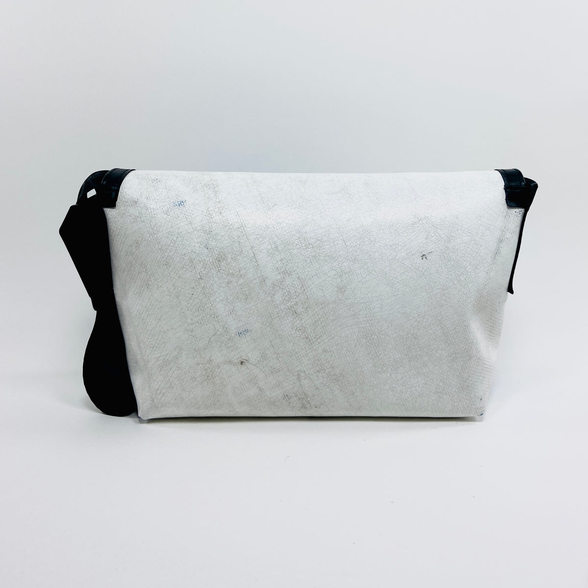 FREITAG F41 - Hawaii Five-0 - White with Blue